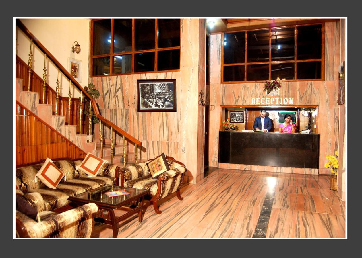 Dormico'S Hotel Out Town - Manali (Himachal Pradesh) — Photos 2