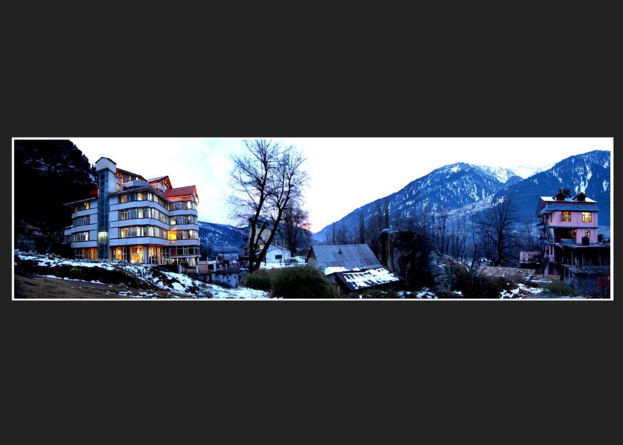 Dormico'S Hotel Out Town - Manali (Himachal Pradesh) — Photos 3